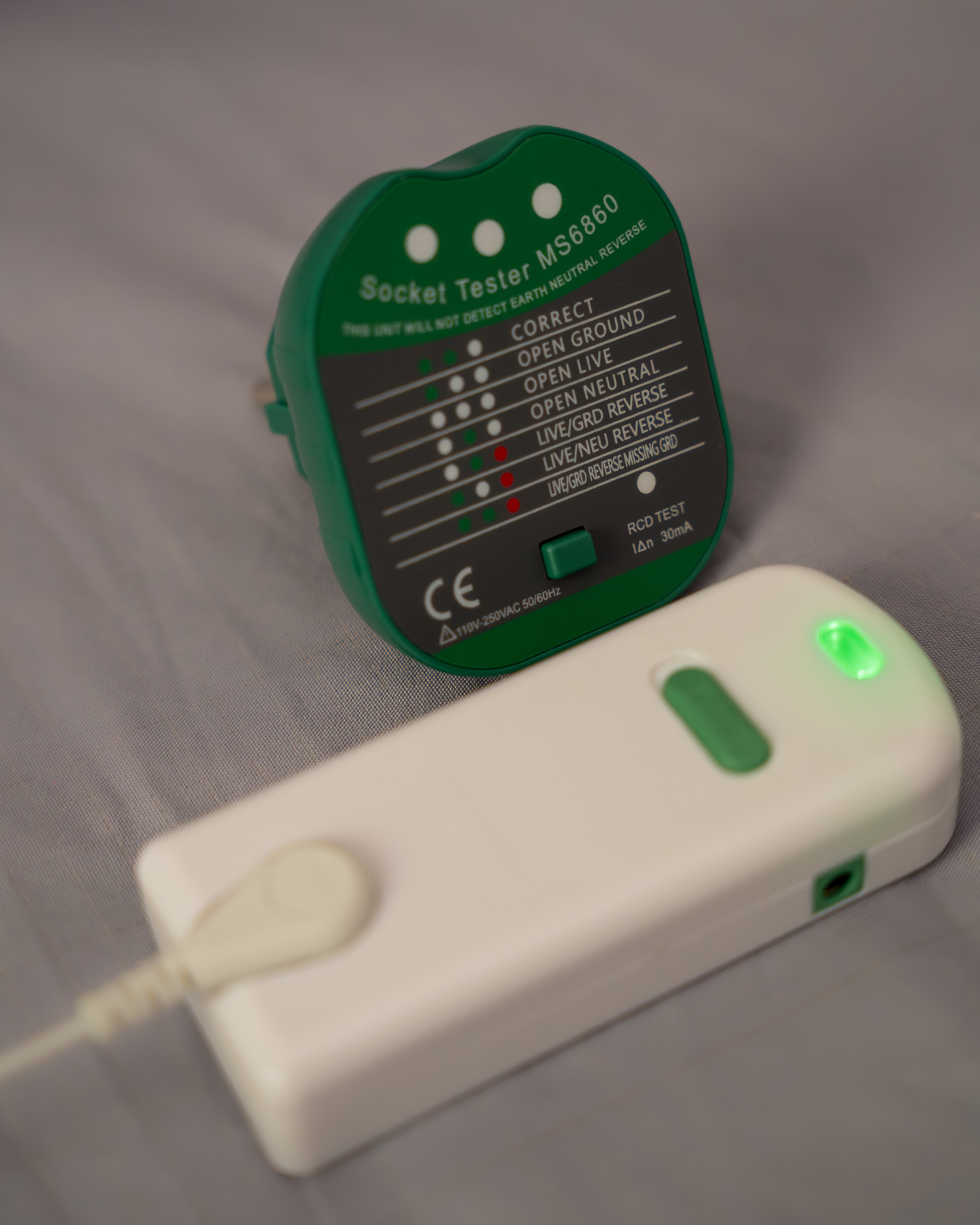 Almohadas Grounding Facial
